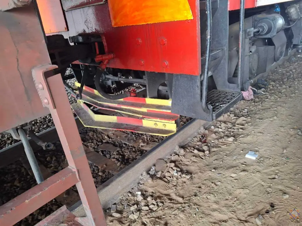 6.08.2025 г . Могилев. Мужчина спал на рельсах - и попал под поезд.