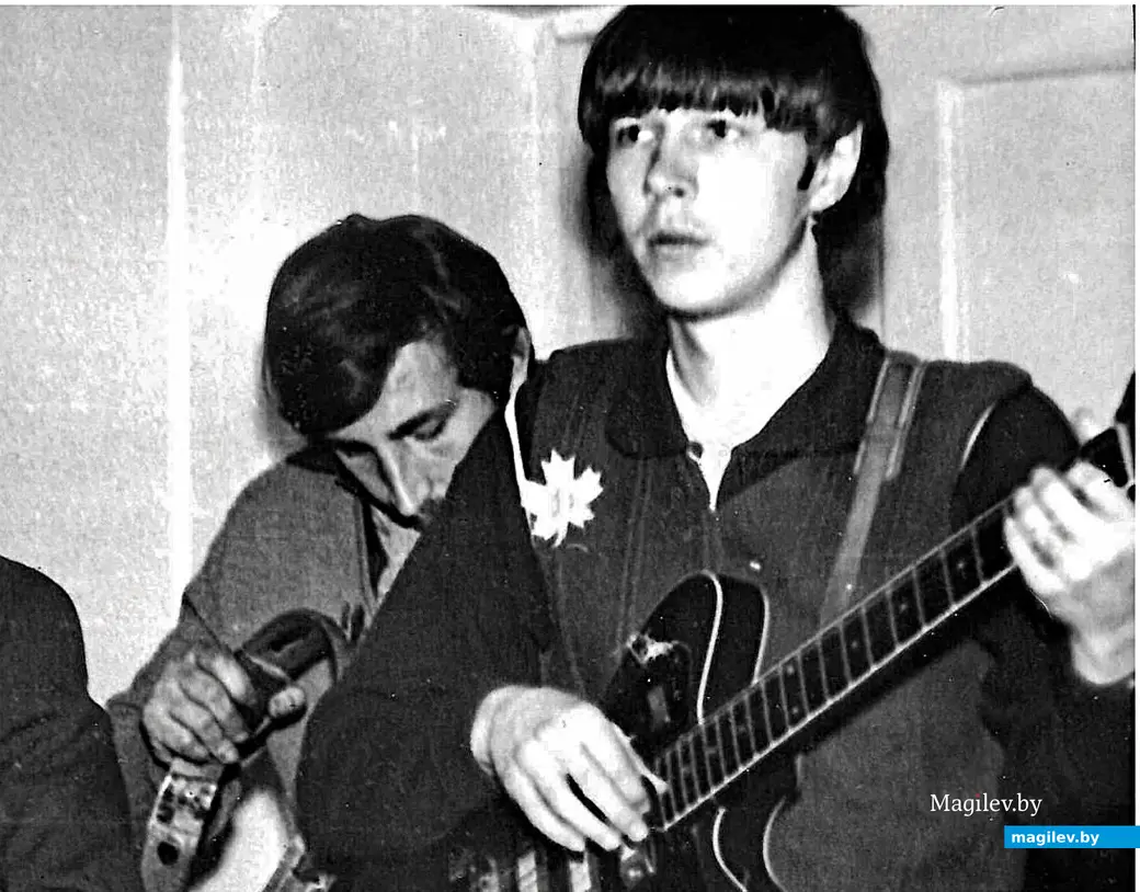 1970-е годы. Володя Корнеев в составе «Катков».