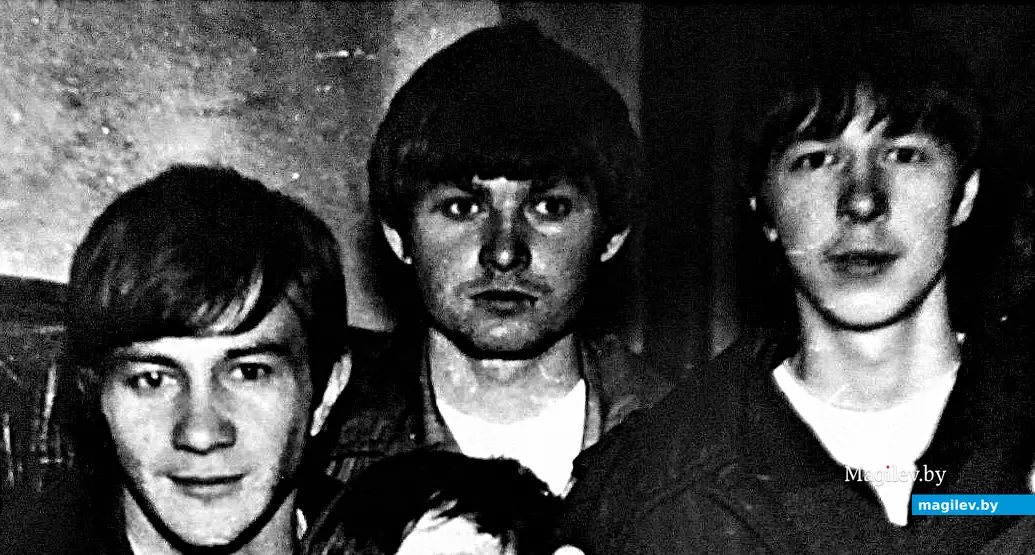 1970-е годы, Могилев. Володе Корнееву (справа) эффектности было не занимать.
