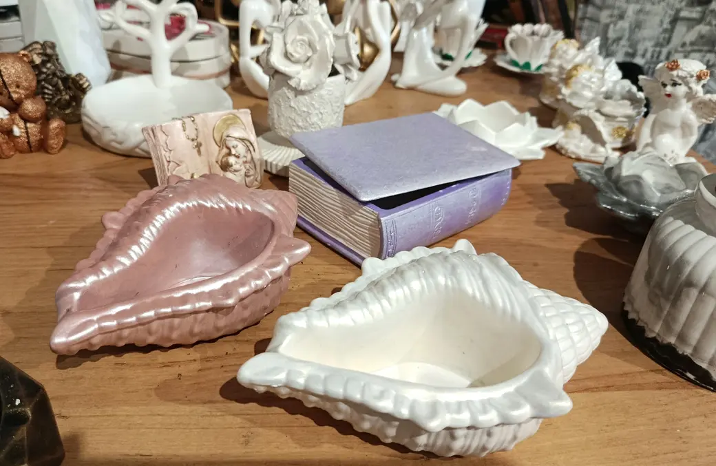 Август 2025 г. Работы из гипса Натальи Голомако.