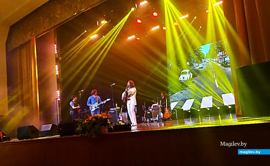 13.08.2025, Могилев. Выступление группы «BeatLove».