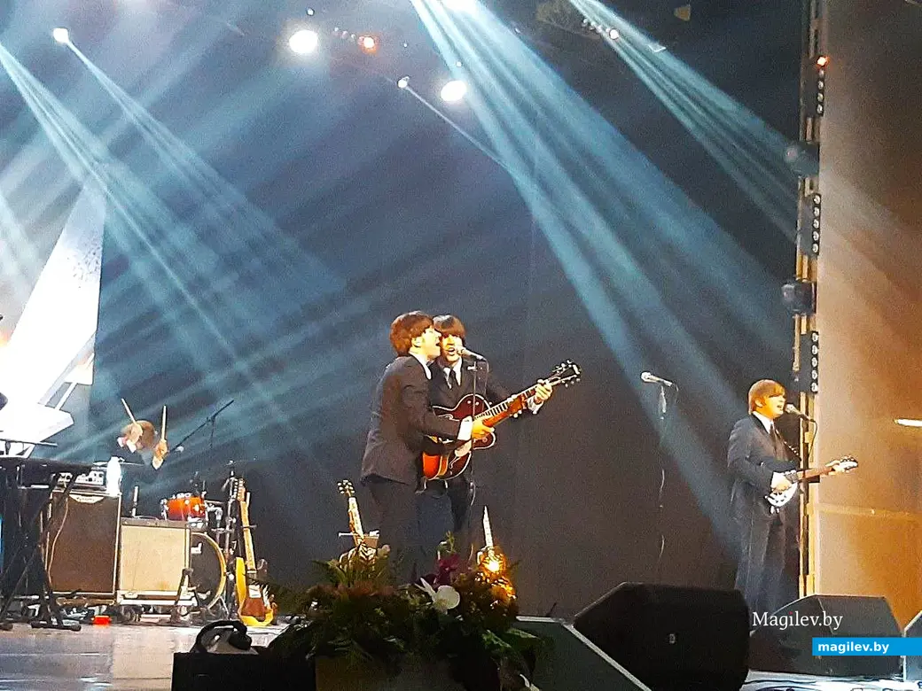 13.08.2025, Могилев. Выступают «BeatLove»..