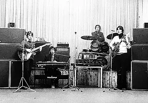 Могилевские «семидесятники» помнят, что «Ребенку» уже восемьдесят