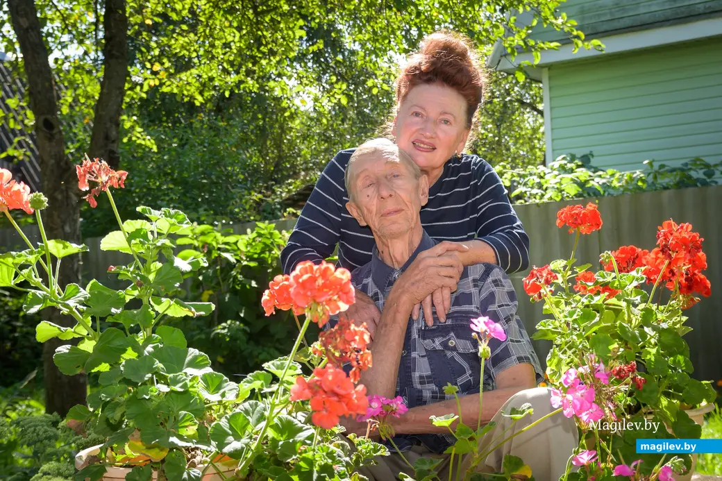 15.08.2025. Дубовка. Актер Александр Парфенович с супругой Анной Антоновной