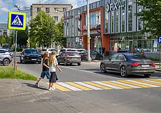 «Ко мне домой в четыре часа ночи прилетела летучая мышь, пришлось вызывать МЧС». Жизнь глазами бобруйчан