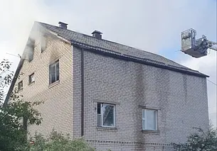 В Могилеве горел дом на улице Озерина (видео)