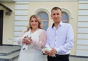 Предложение сделал через 2 месяца после знакомства. Свадебная пара недели