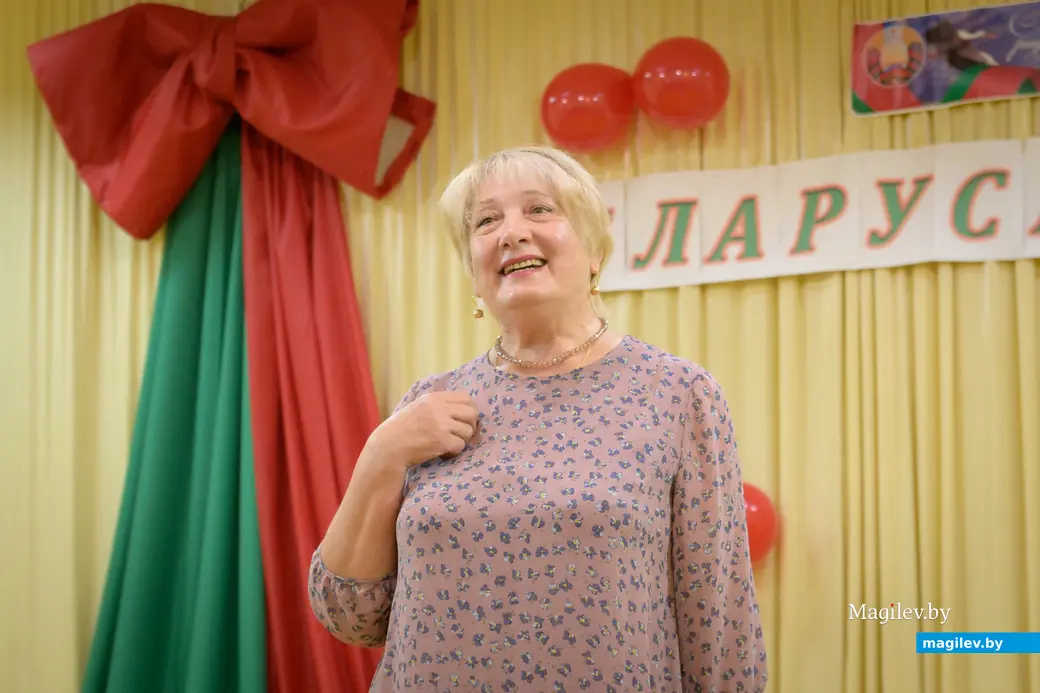 27.08.2025. Бобруйск. Межрайонный фестиваль творчества «Беларусачка-2025». Авторские стихи читает Раиса Багук.