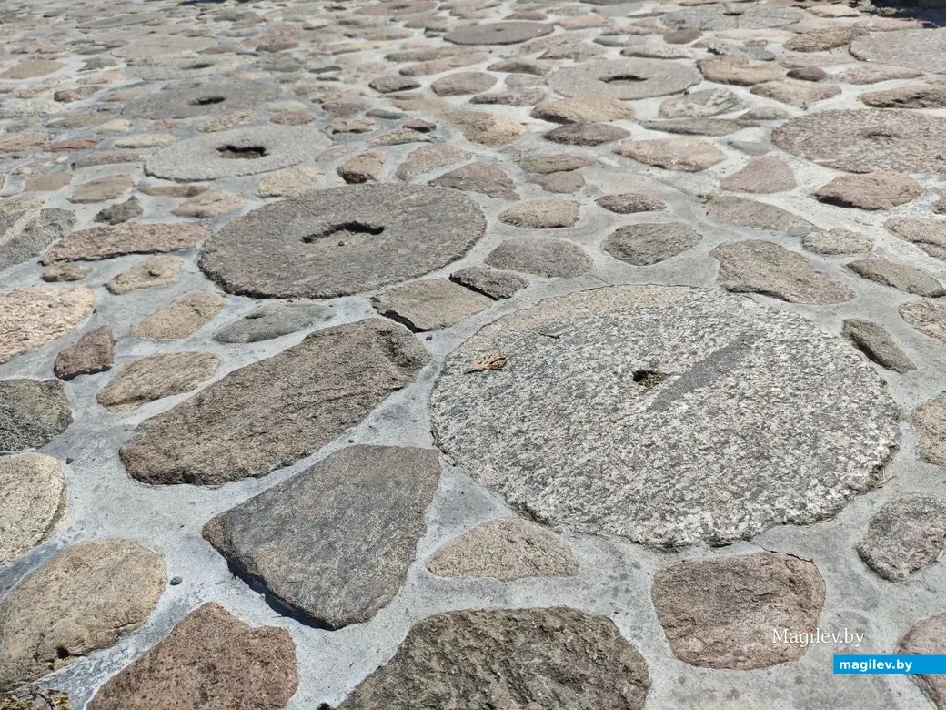 Август 2025 года. Город Глубокое. Витебская область. Усадьба Якимович.