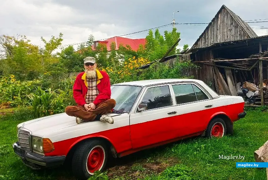 Август 2025 года, Могилев. В мастерской у Игоря Гришина.