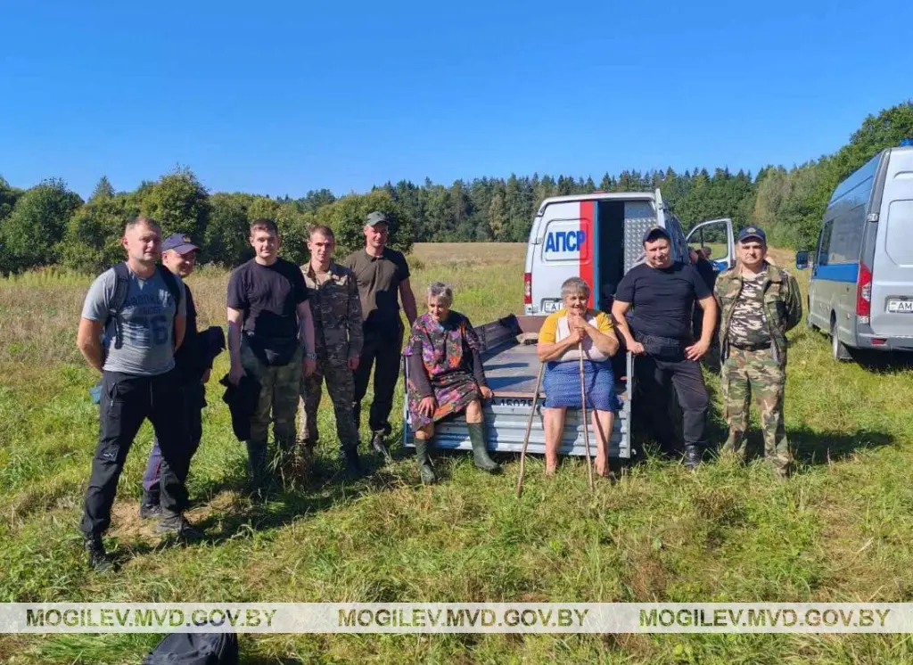 В Чаусском районе пенсионерка ушла в лес за ягодами 1 сентября и заблудилась . Фото сайта УВД Могилевского облисполкома.