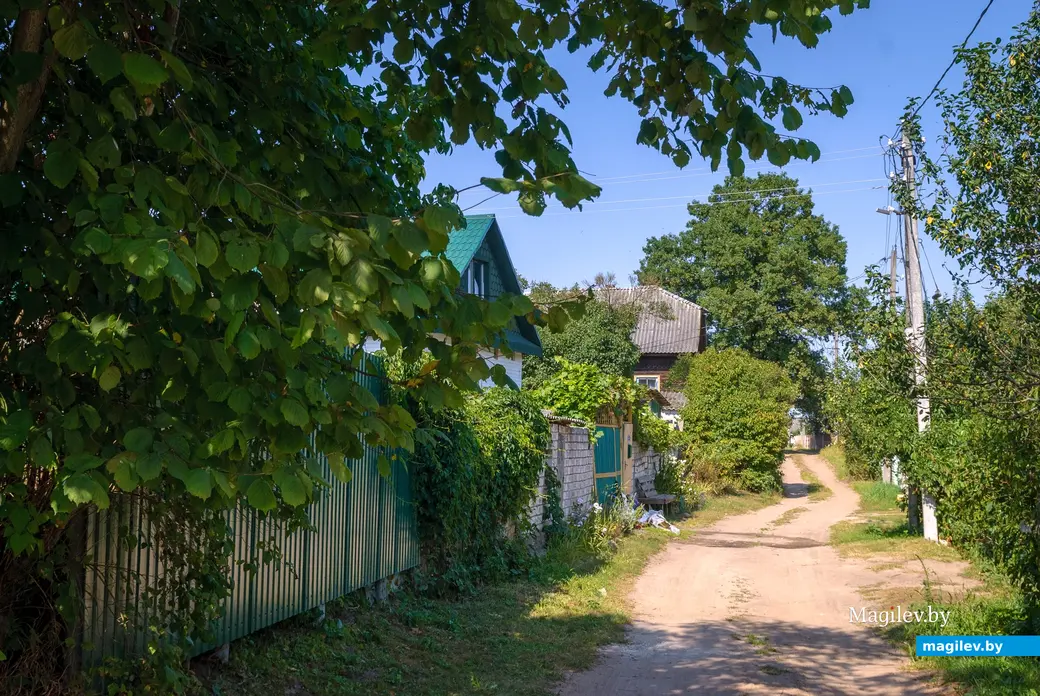 04.09.2025. 158, Набережная улица, Ленинский район, Бобруйск, Могилёвская область, 213817, Беларусь. Дальний форштадт. Улица Набережная