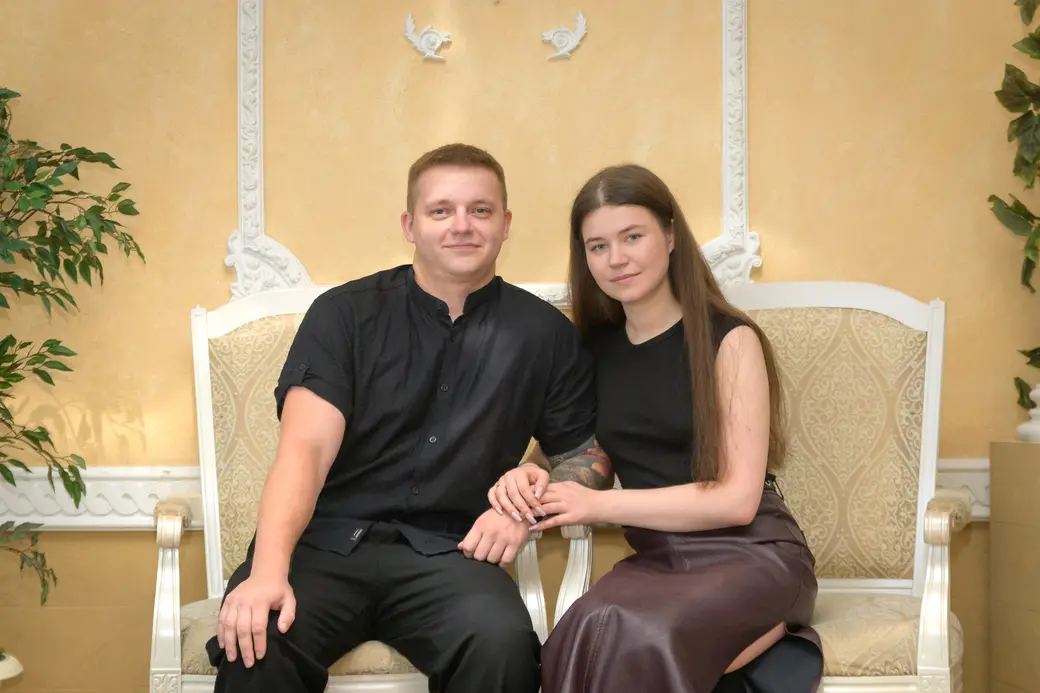 05.09.2025. Отдел ЗАГС Бобруйского горисполкома. Свадебная пара. Елизавета и Ян