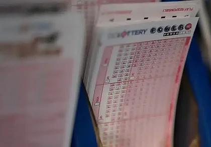 Два американца выиграли джекпот лотереи Powerball на 1,8 млрд долларов
