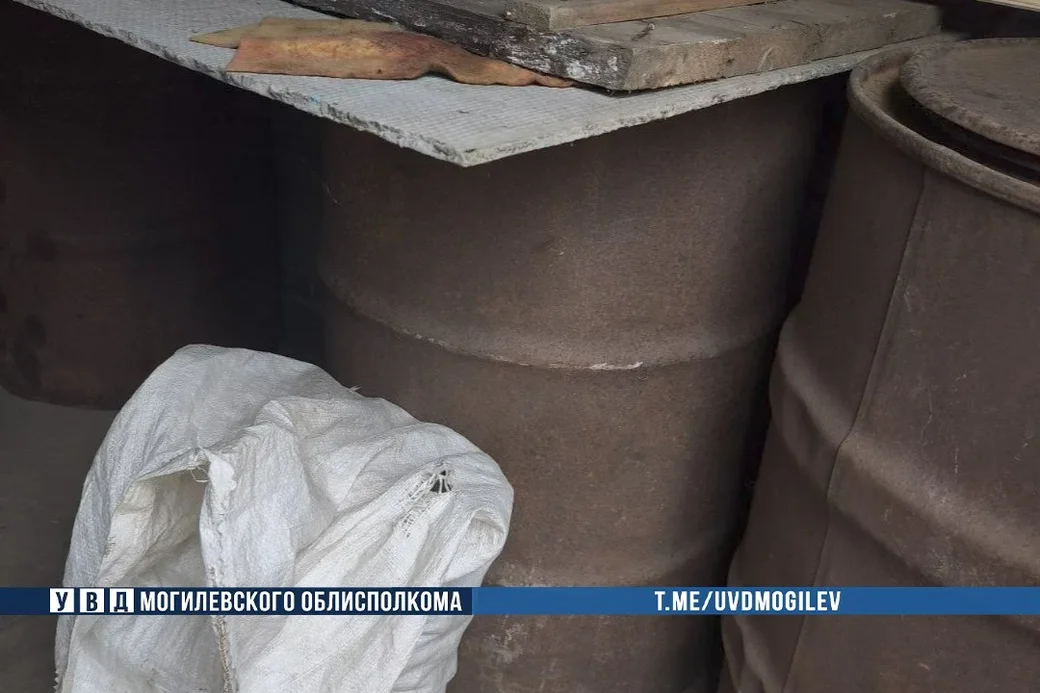  Комбайнер из Чаусского района похитил более тонны для своего подсобного хозяйства