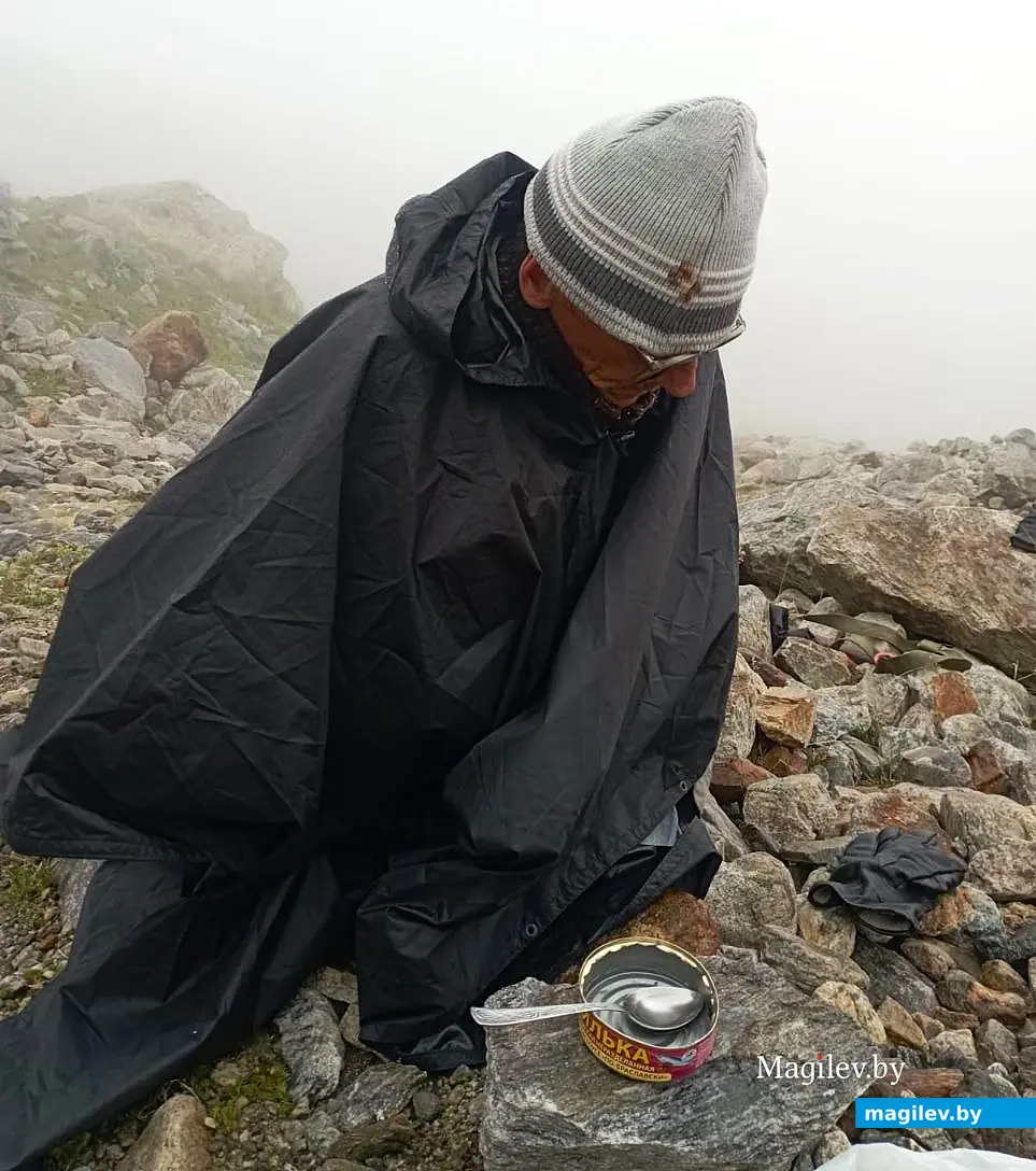 12.09.2025, Центральный Кавказ, район горы Виатау. «Завтрак альпиниста».