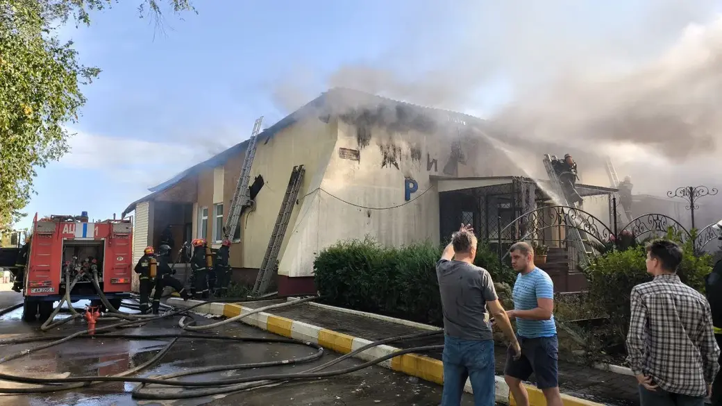 Бобруйск, 14 сентября 2025 года. Пожар в кафе «Авиатор»