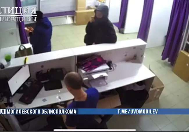 В Могилеве менеджер интернет-магазина похитил более 11 тысяч рублей
