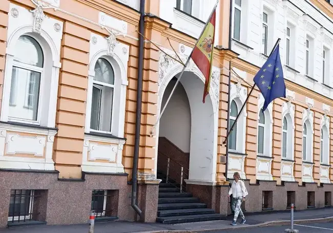 Визовый центр Испании в Москве снова принимает заявления. В том числе и у белорусов
