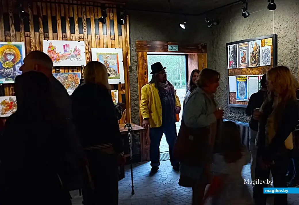 19.09.2025, Могилев, «Арт-ЦУМ». Открытие выставок Виктора де Буга и Валерия Кулешова.