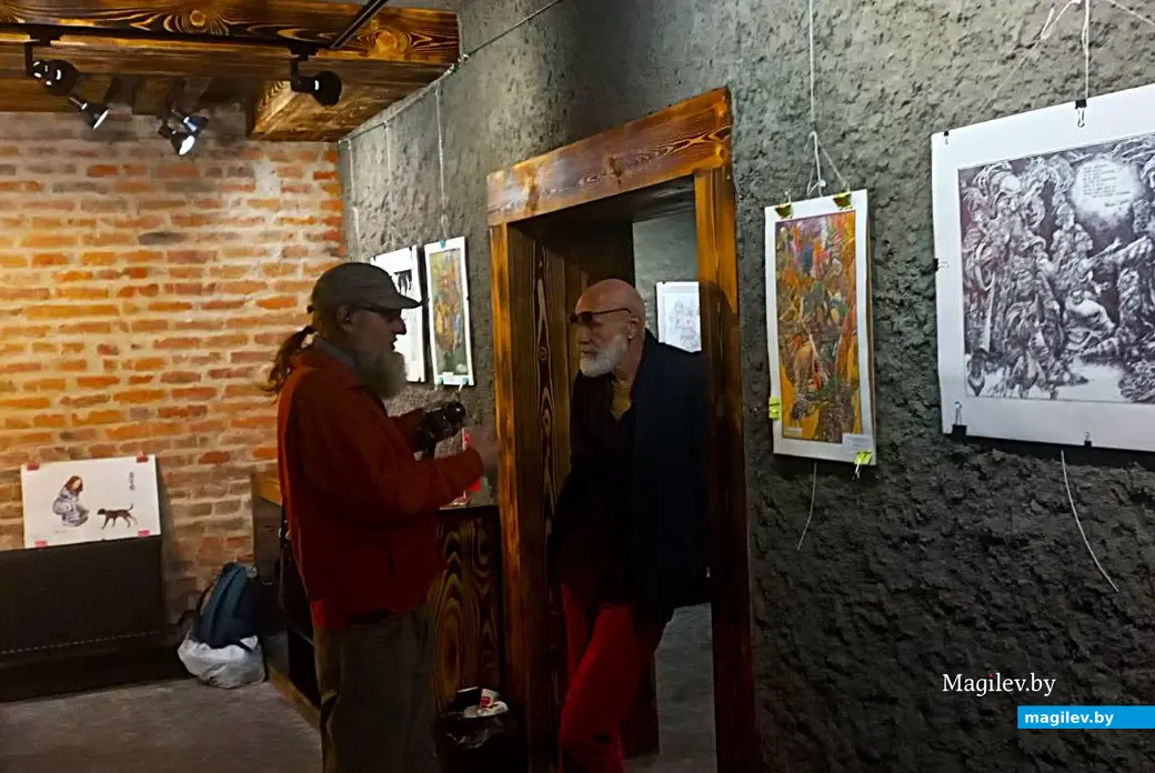 19.09.2025, Могилев, «Арт-ЦУМ». Открытие выставок Виктора де Буга и Валерия Кулешова.