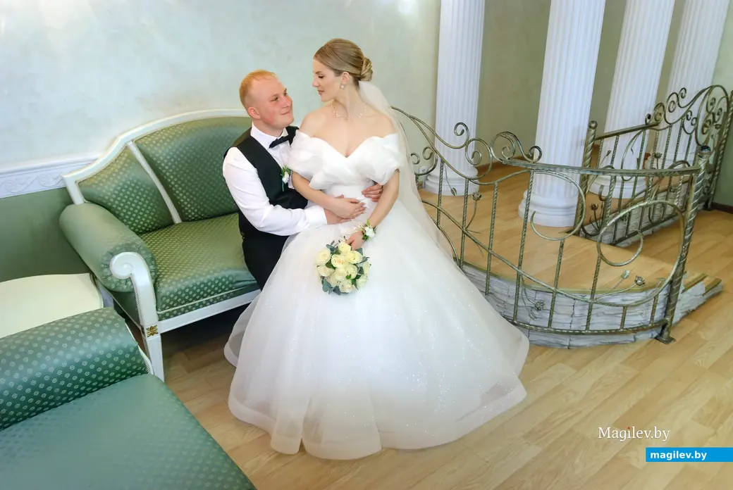 19.09.2025. Отдел ЗАГС Бобруйского горисполкома. Свадебная пара. Екатерина и Владимир