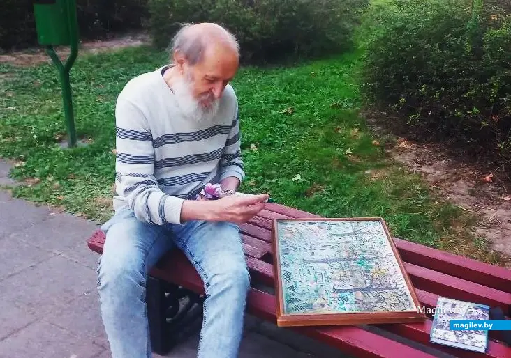 Сентябрь 2025 года, Могилев. Эндрикас Юшка и наша коллективная картина.