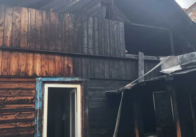 В Могилеве горел дом, хозяева спаслись через окно