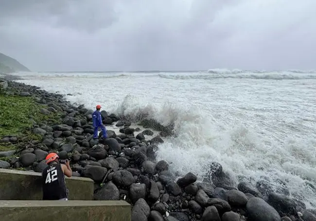 На Филиппинах из-за супертайфуна «Рагас» эвакуировали более 10 тыс. человек