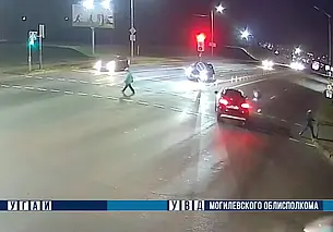 В Могилеве под колеса автомобиля попал подросток. Ребенок в больнице