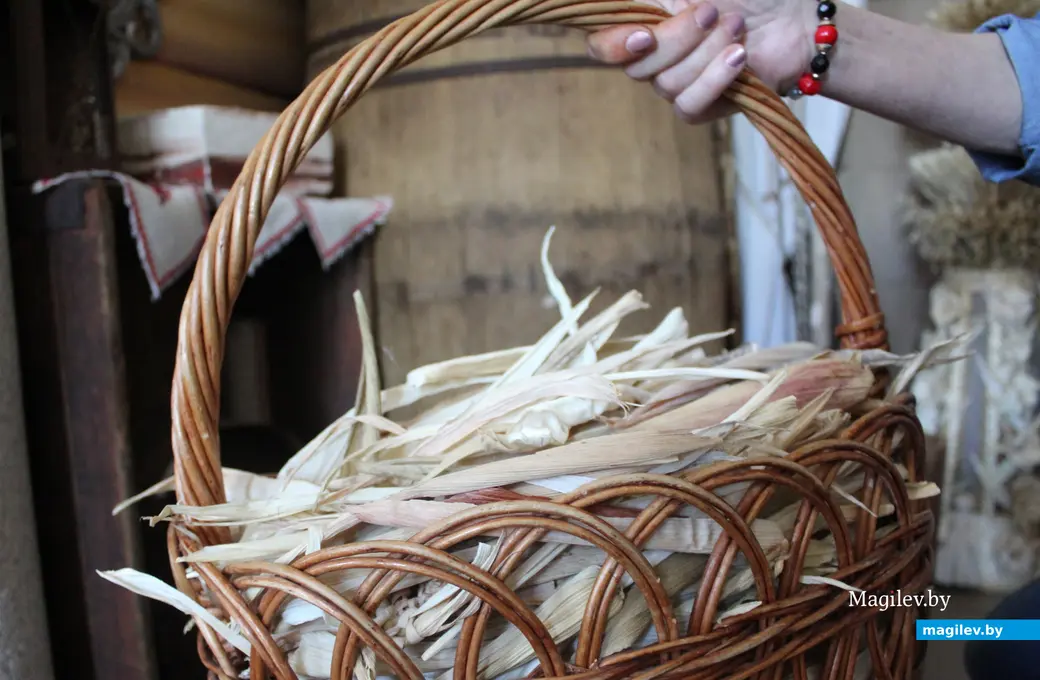 Высушенный кукурузный лист.