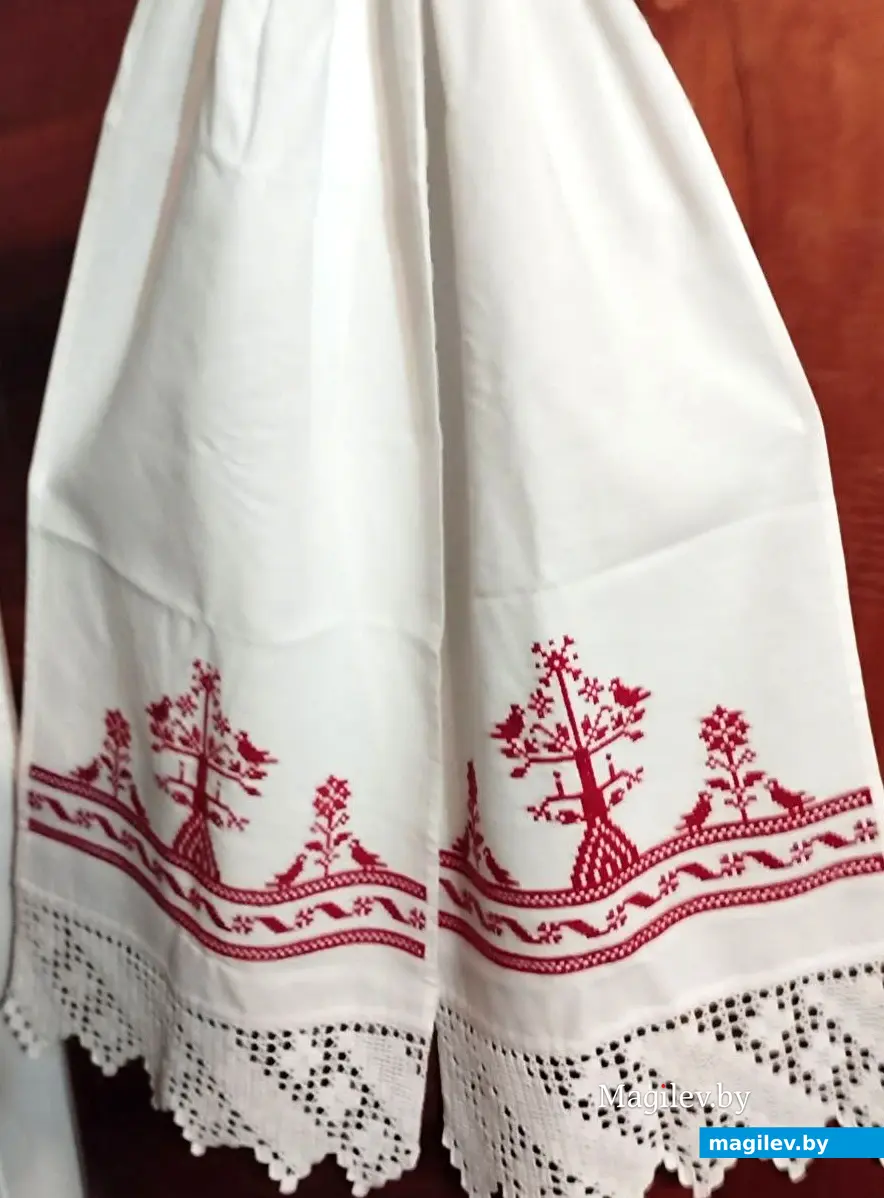 Рушник, созданный Галиной Белоножко.