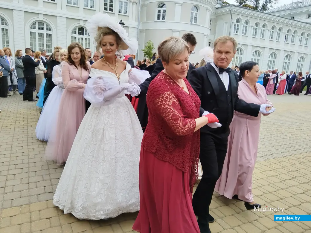 27.09.2025 г. Жиличи. Вераснёўскі фэст. Усадьба Булгаков.