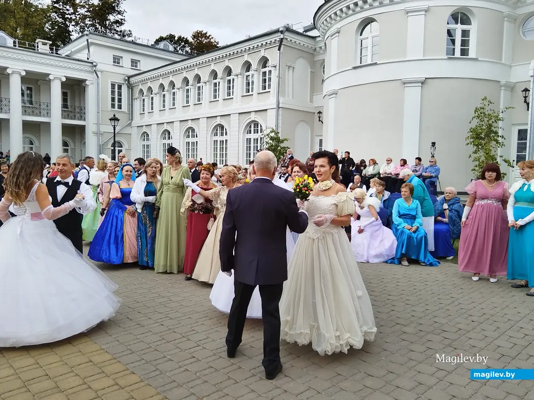 27.09.2025 г. Жиличи. Вераснёўскі фэст. Усадьба Булгаков.