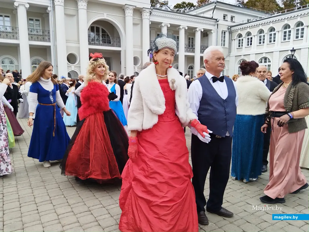 27.09.2025 г. Жиличи. Вераснёўскі фэст. Усадьба Булгаков.