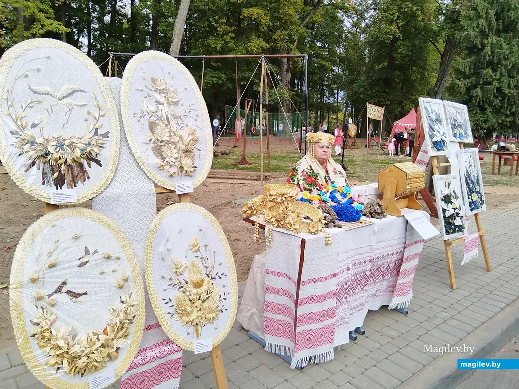 27.09.2025 г. Жиличи. Вераснёўскі фэст. Усадьба Булгаков.