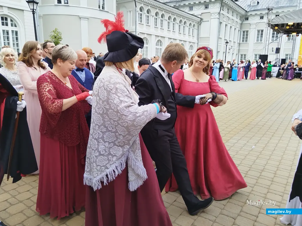 27.09.2025 г. Жиличи. Вераснёўскі фэст. Усадьба Булгаков.