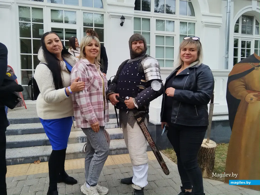 27.09.2025 г. Жиличи. Вераснёўскі фэст. Усадьба Булгаков.