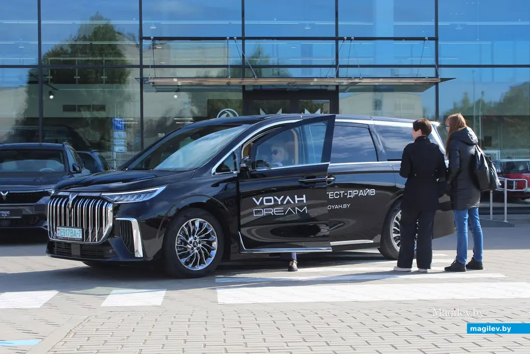 Тест-драйв бизнес-минивэна от Voyah в Могилеве 3 и 4 октября.