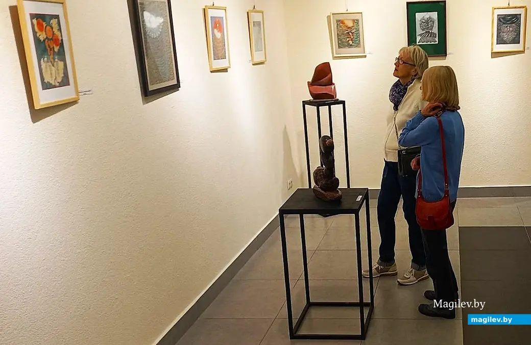 03.10.2025, Могилев. Открытие выставки Владимира Кононова «Замалёўкі жыцця».