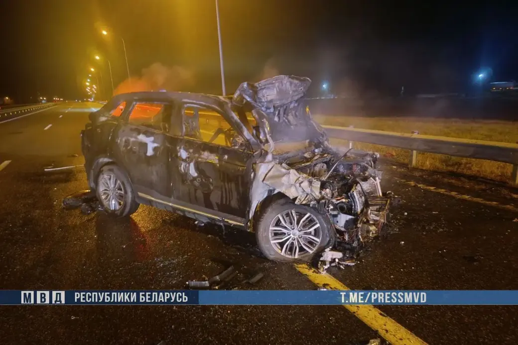 3 октября 2025 года. ДТП 94-м километре автодороги Р-23 «Минск – Микашевичи» в Слуцком районе. Фото: МВД.