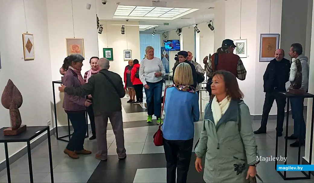 03.10.2025, Могилев. Открытие выставки Владимира Кононова «Замалёўкі жыцця».