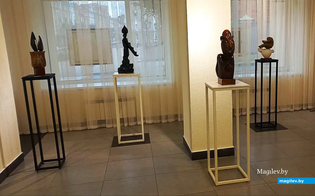 03.10.2025, Могилев. Открытие выставки Владимира Кононова «Замалёўкі жыцця».