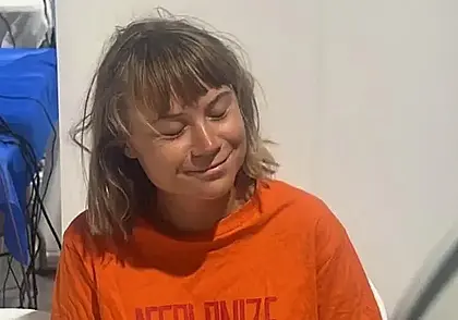 Задержанная в Израиле экоактивистка Грета Тунберг пожаловалась на клопов в тюремной камере