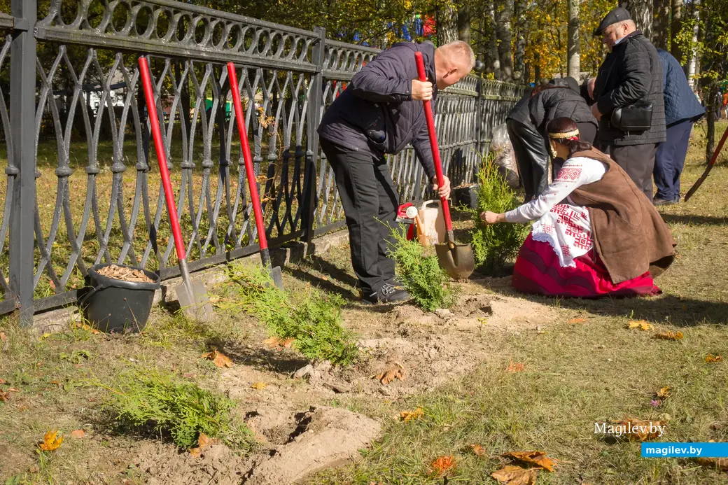 11.10.2025. Поселок Глуша. Региональный фестиваль народного творчества и ремесел «Глушанскi хутарок»