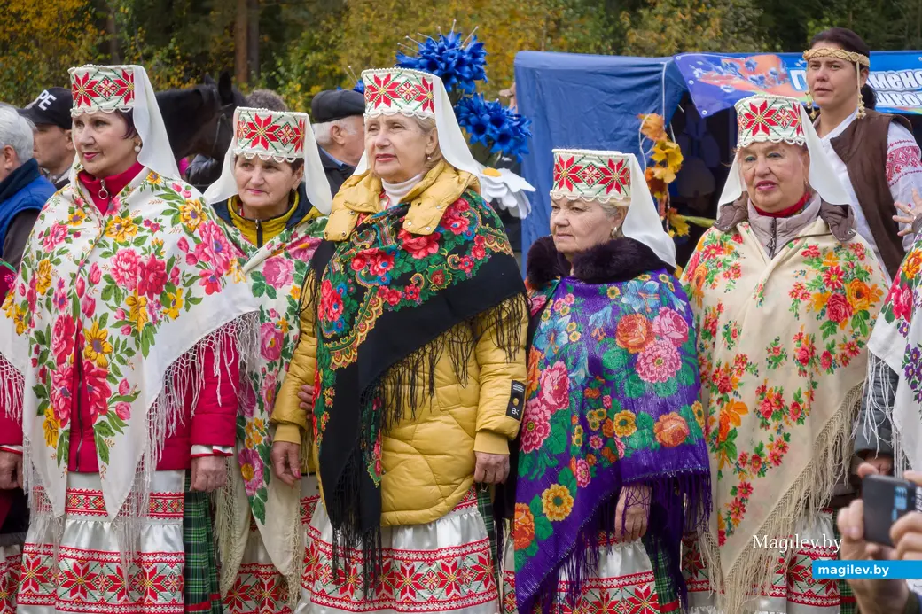 11.10.2025. Поселок Глуша. Региональный фестиваль народного творчества и ремесел «Глушанскi хутарок»