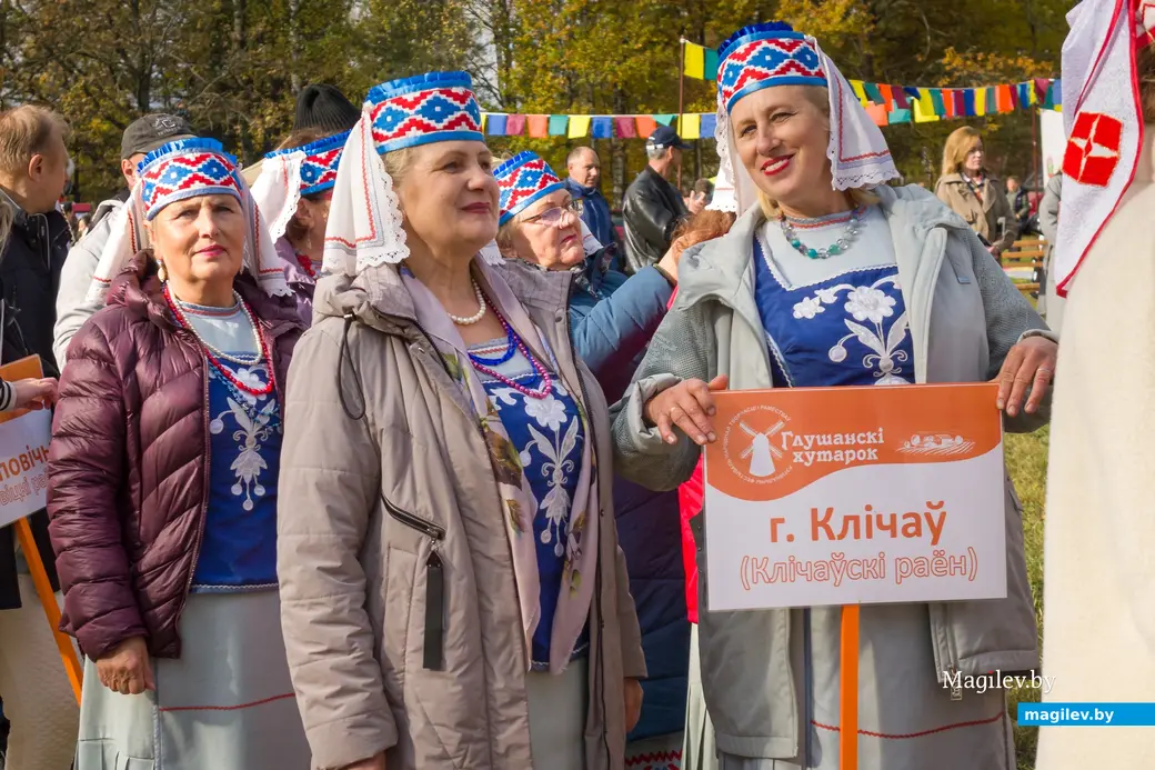 11.10.2025. Поселок Глуша. Региональный фестиваль народного творчества и ремесел «Глушанскi хутарок»