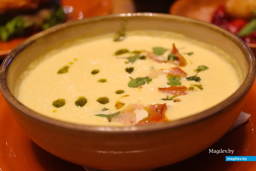 Октябрь 2025 года. Могилев. Кулинарный фестиваль «Могилев pro осень». Гастробар «Цоколь».