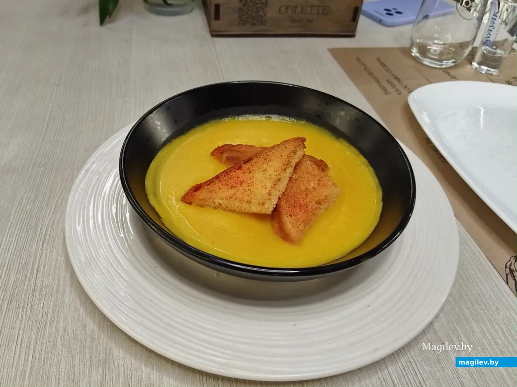 20.10.2025 г. Могилев. Фестиваль «Могилев pro Осень». Ресто-бар Colette.