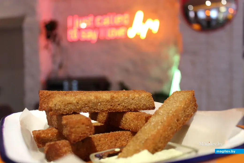 Октябрь 2025 года. Могилев. Городской кулинарный фестиваль «Могилев pro осень». Бар «Луч».